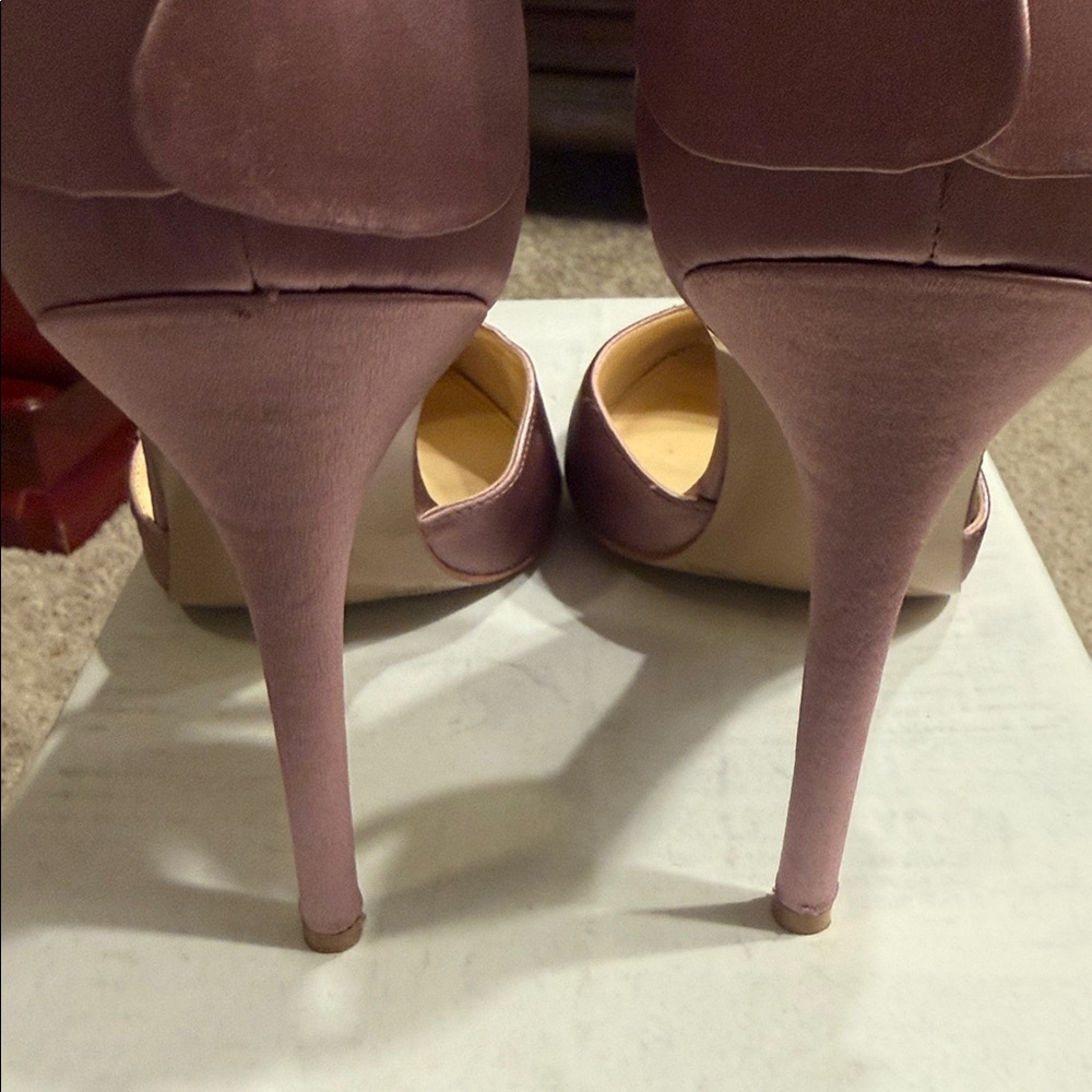 Jessica Simpson Mauve Satin Heels - Picture 5 of 6
